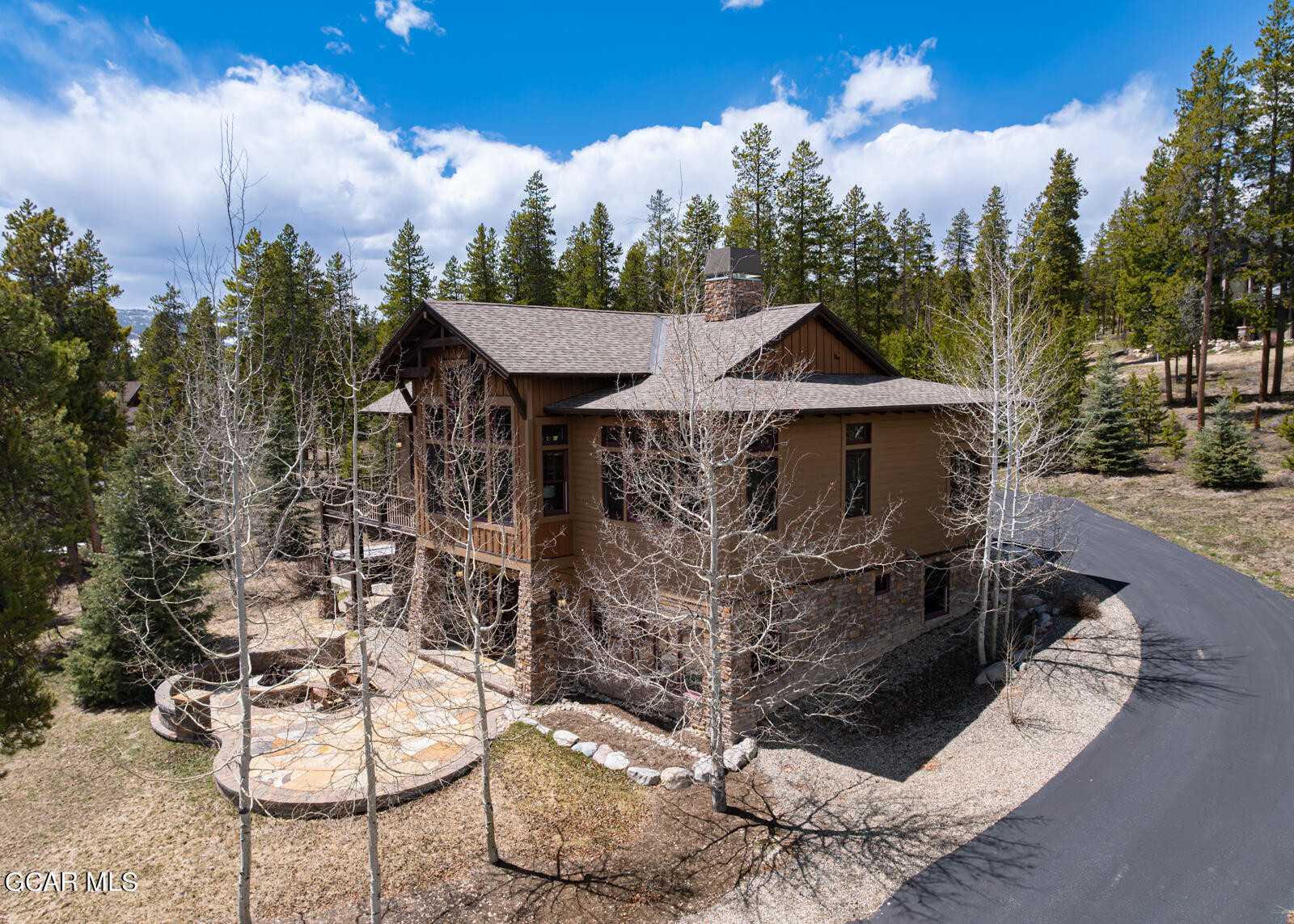 40 Golf Course Circle Tabernash, CO 80478 - Photo 55 of 57 a front view of a house with garden