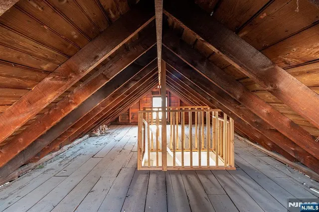 a view of a storage & utility room