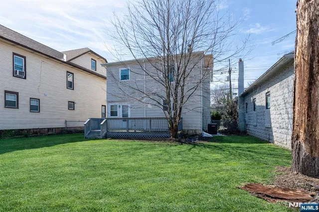 $399,000 | 2557 Wh Mer Road, Hamilton, NJ 08619