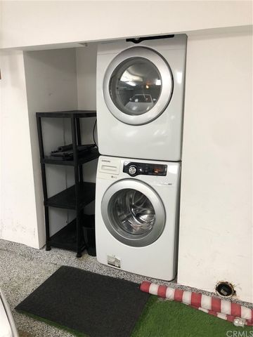 $7,300 | 304 Prospect Street, Newport Beach, CA 92663