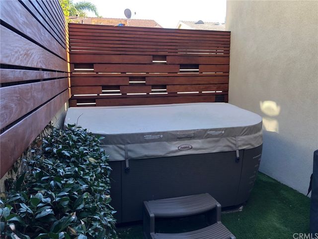 $7,300 | 304 Prospect Street, Newport Beach, CA 92663