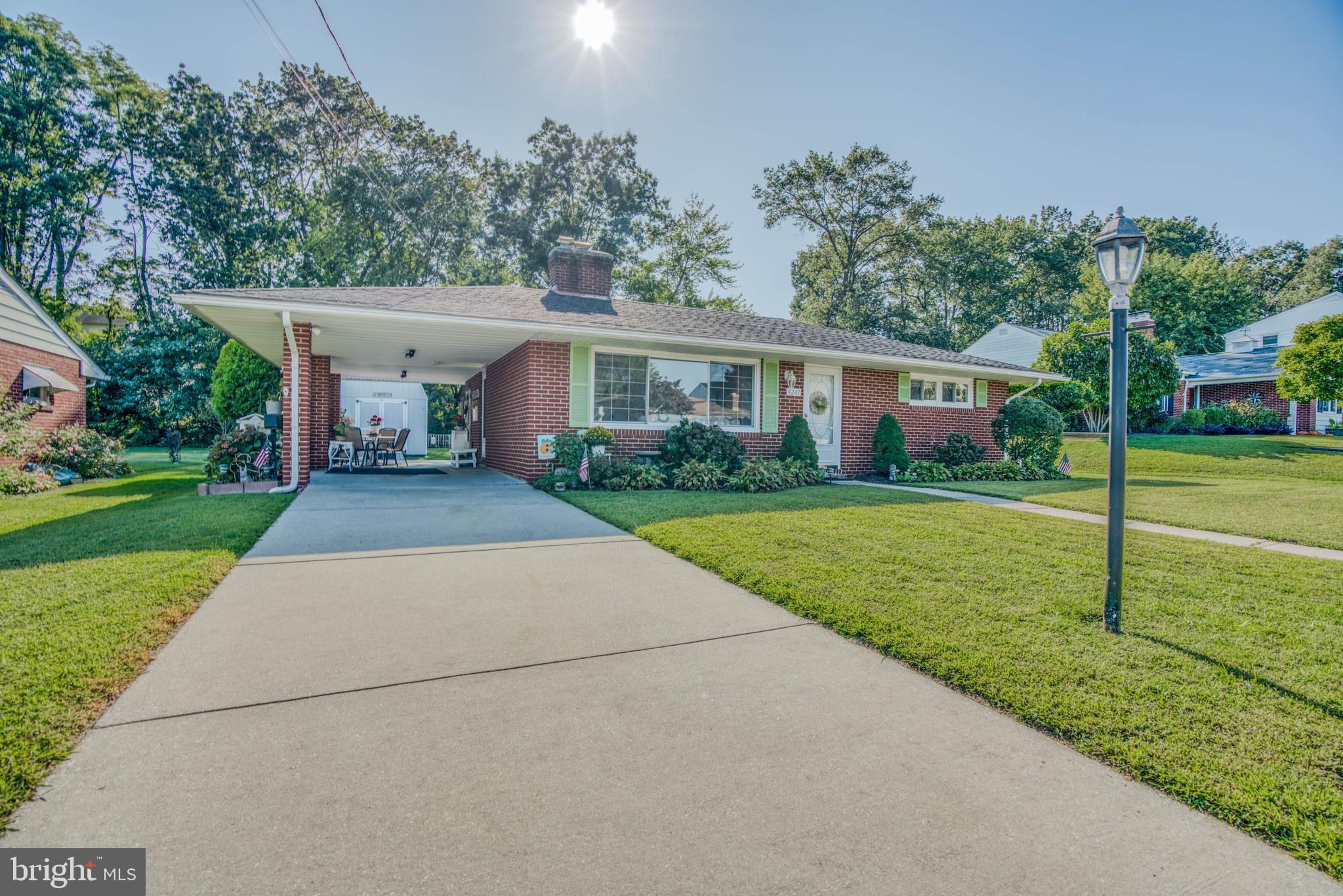 4247 Darleigh Road Baltimore, MD 21236 - Photo 2 of 38 Gallery Image 2