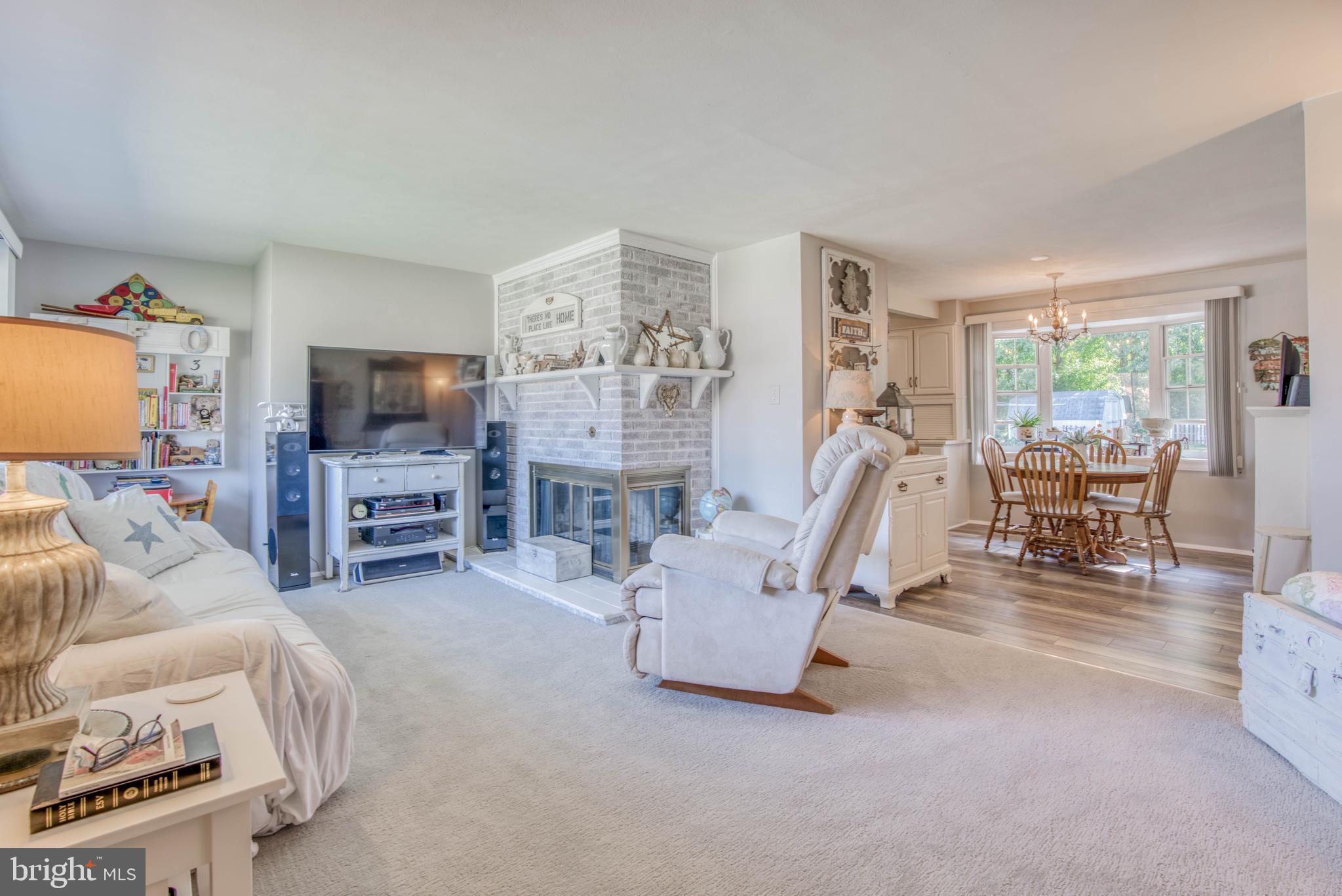 4247 Darleigh Road Baltimore, MD 21236 - Photo 12 of 38 Gallery Image 12