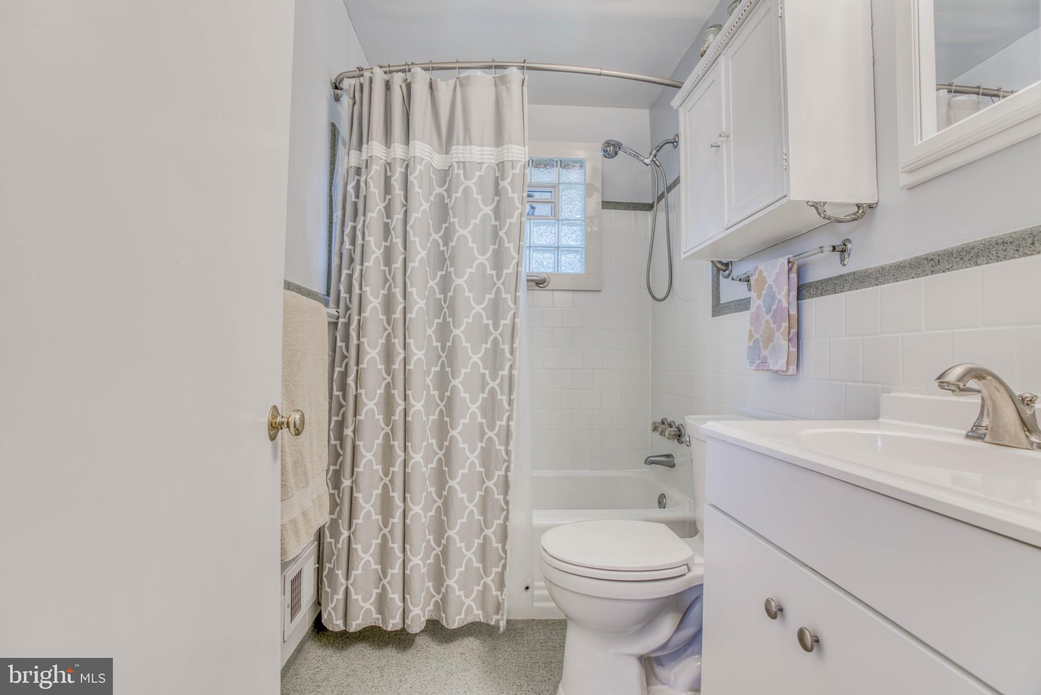 4247 Darleigh Road Baltimore, MD 21236 - Photo 26 of 38 Gallery Image 26