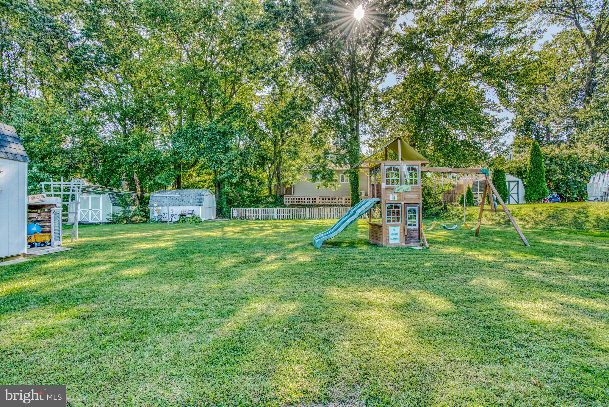 4247 Darleigh Road Baltimore, MD 21236 - Photo 7 of 38 Gallery Image 7