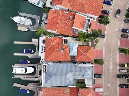 $13,995,000 | 3 Linda Isle, Newport Beach, CA 92660