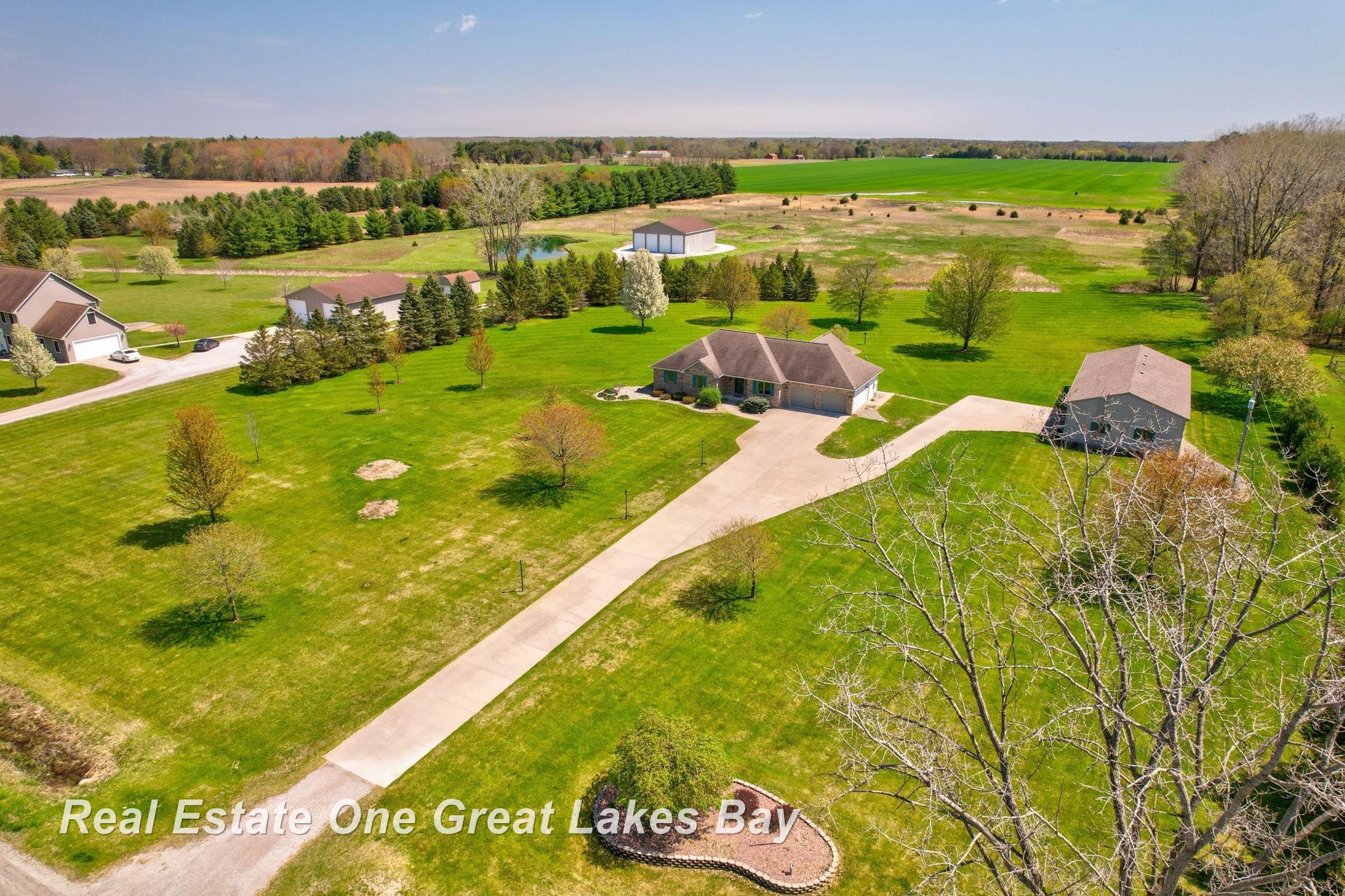 3562 North Gleaner Road Freeland, MI 48623 - Photo 43 of 56 Gallery Image 43