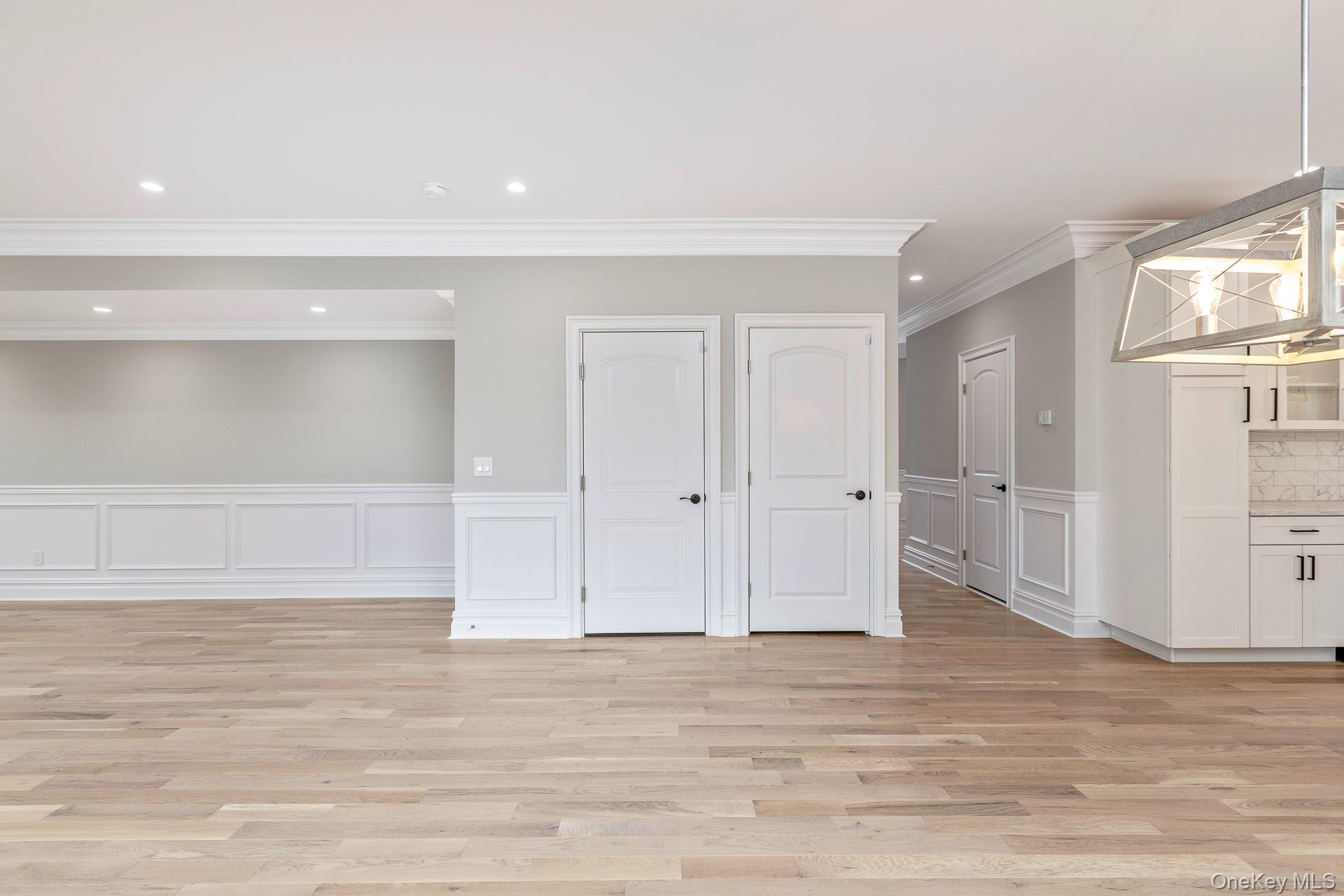 223 Town Line Road Commack, NY 11731 - Photo 13 of 36
