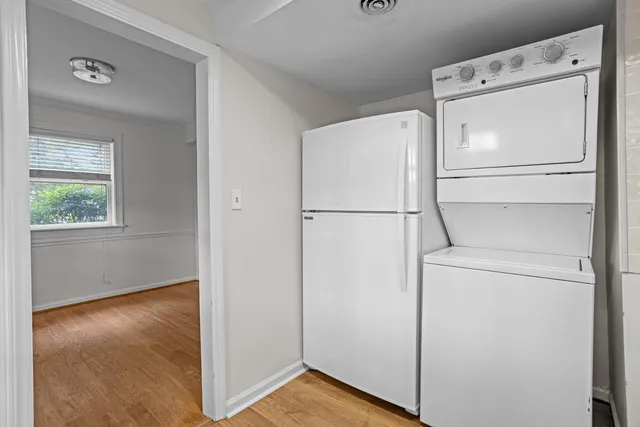 a view of a storage & utility room with washer and dryer