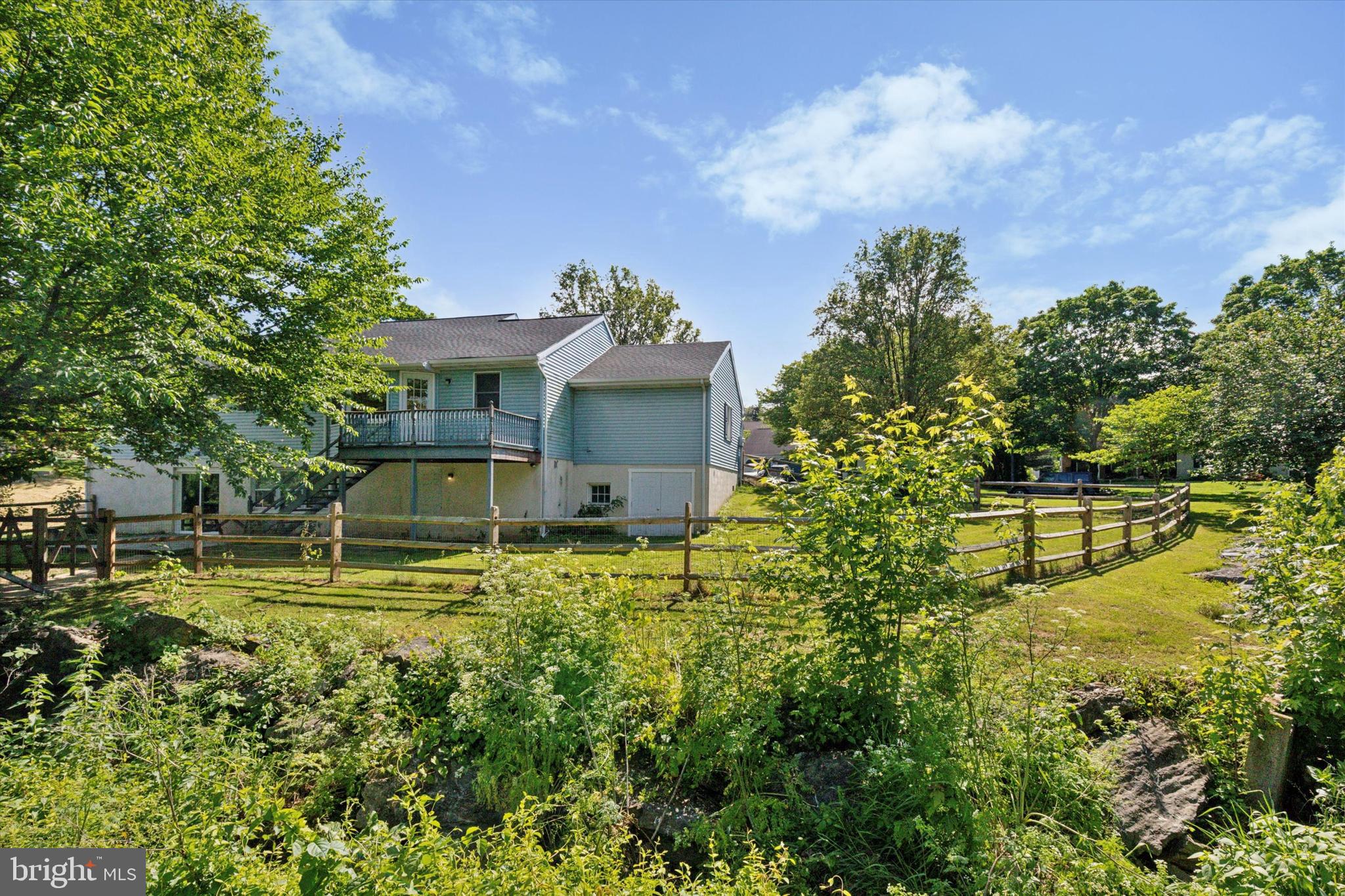 1069 Hearthstone Road Lancaster, PA 17603 - Photo 25 of 33