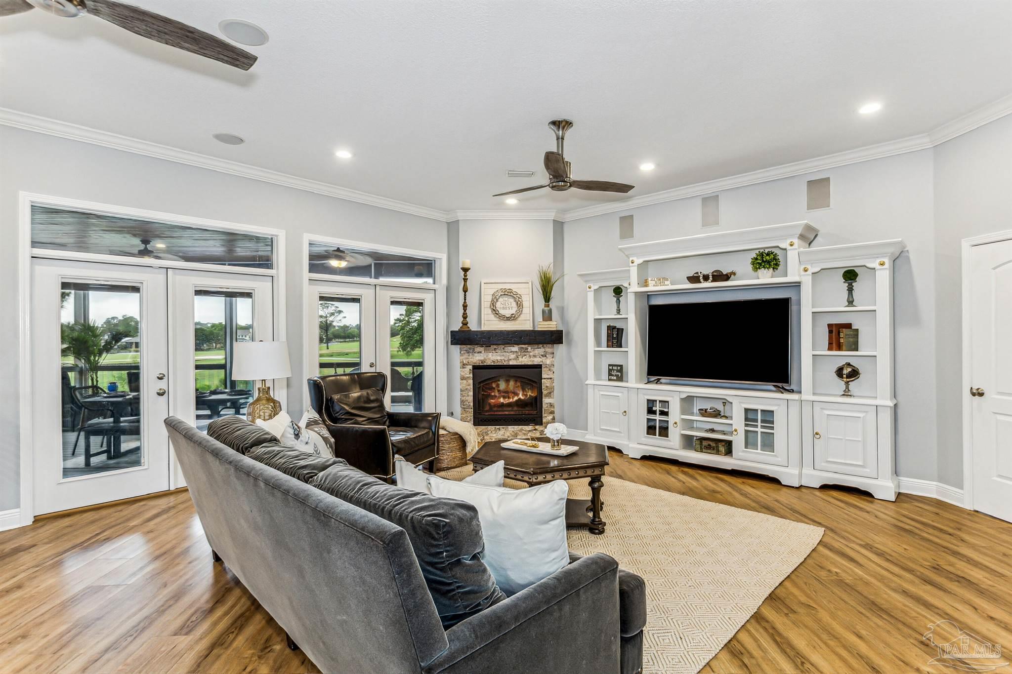 1189 Ceylon Drive Gulf Breeze, FL 32563 - Photo 13 of 49