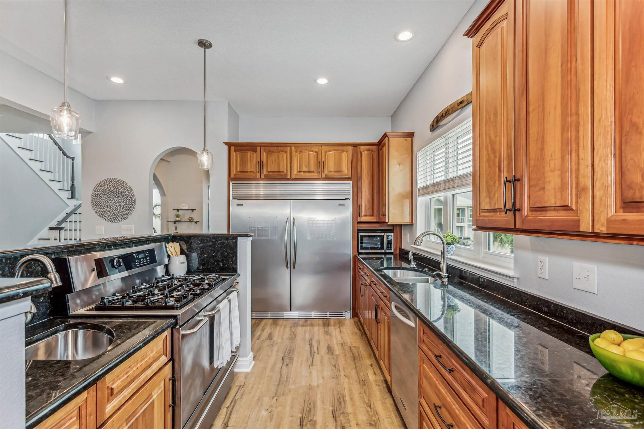 1189 Ceylon Drive Gulf Breeze, FL 32563 - Photo 21 of 49