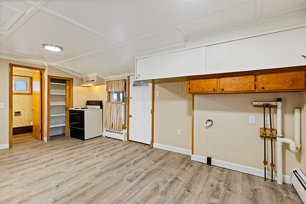 96 Clinton Avenue Winslow, ME 04901 - Photo 7 of 32 26_BP5A3225_DxO_mls