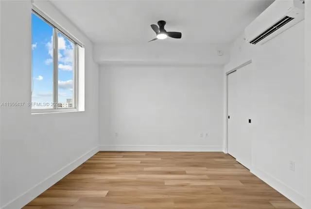 $1,777 | 650 Southwest 1st Street, Unit 201, Miami, FL 33130