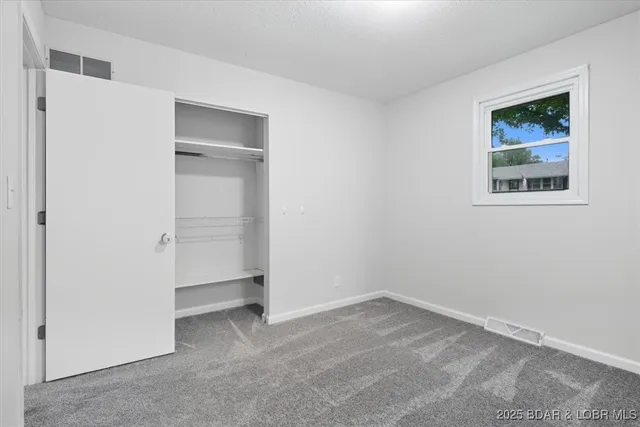 $249,900 | 509 Sunset Strip, Eldon, MO 65026