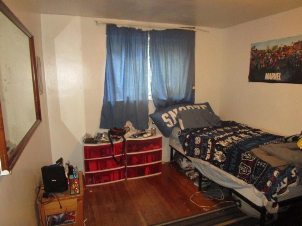 1560 Greentree Road Pittsburgh, PA 15220 - Photo 14 of 18 Gallery Image 14
