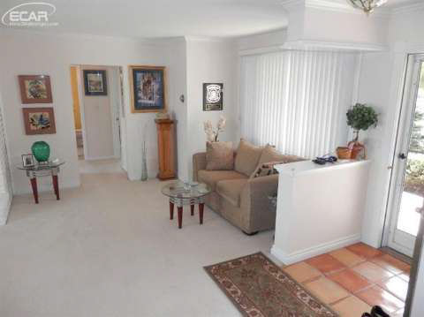 12059 Torrey Road Fenton, MI 48430 - Photo 5 of 18 20438515-4.JPG