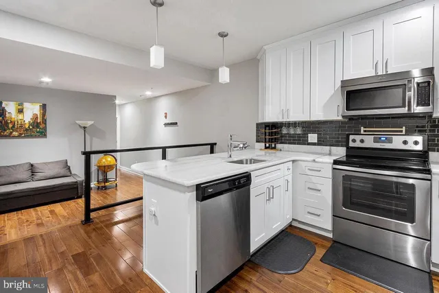 $1,799 | 1323 North 7th Street, Unit 2, Philadelphia, PA 19122