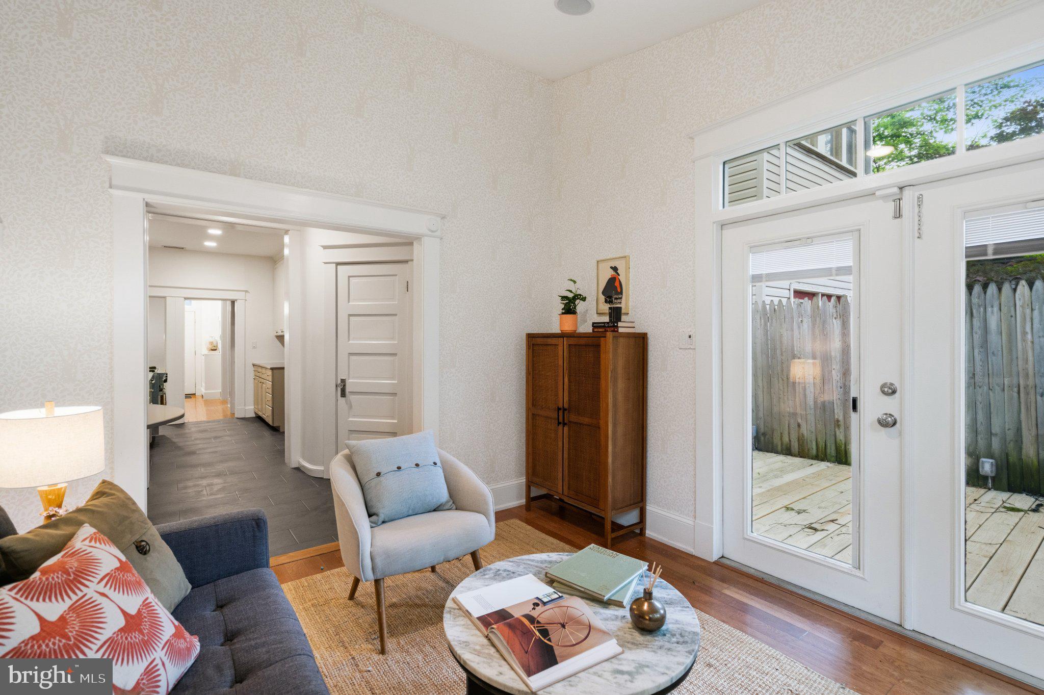 2934 Porter Street Northwest Washington, DC 20008 - Photo 15 of 33 Bright and inviting living space.