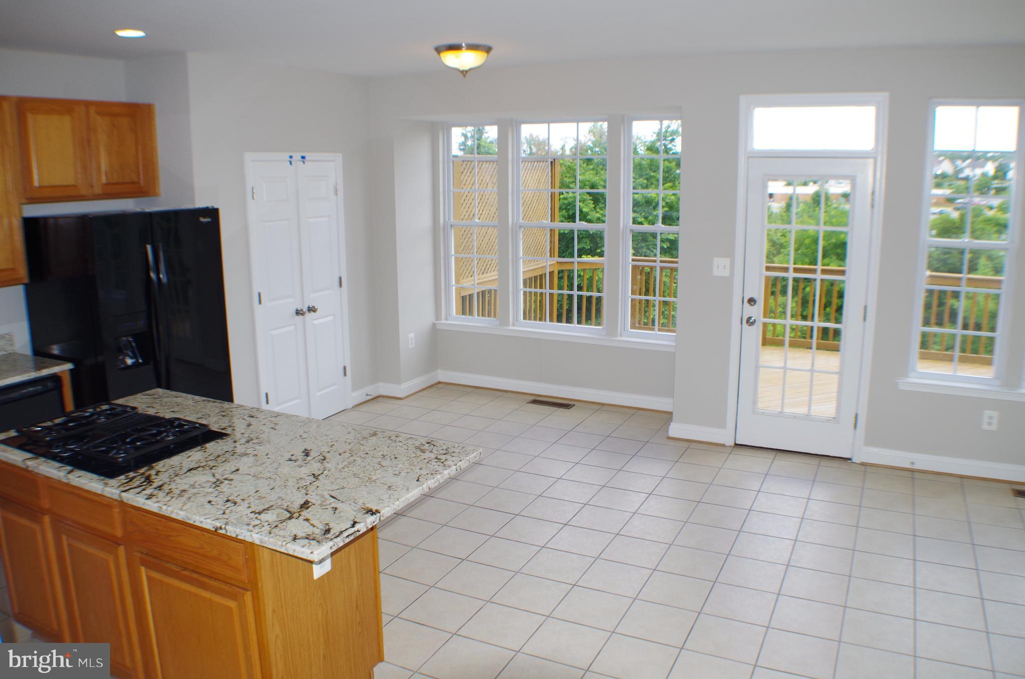 832 Linfield Terrace Northeast Leesburg, VA 20176 - Photo 2 of 25 Kitchen