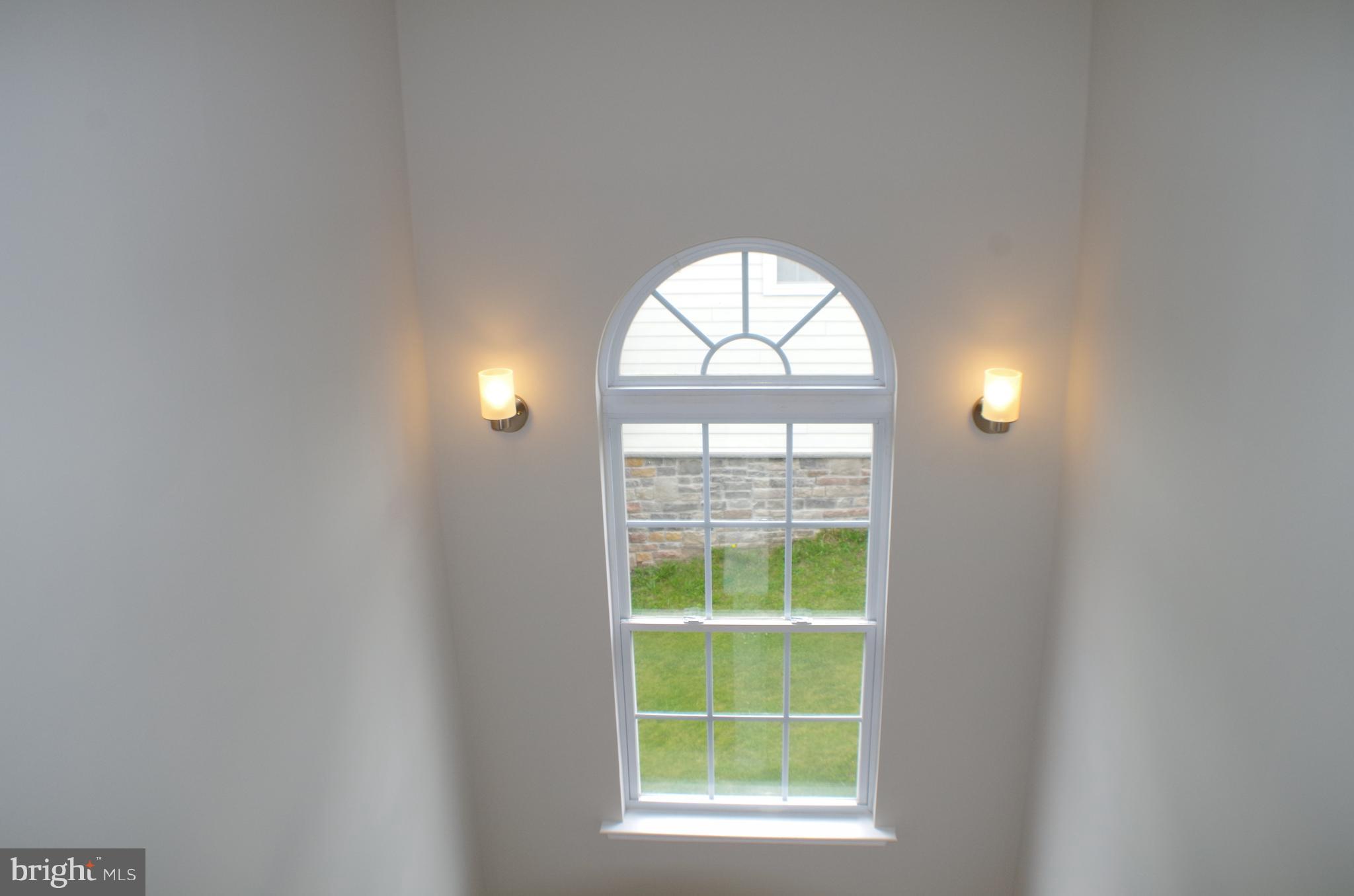 832 Linfield Terrace Northeast Leesburg, VA 20176 - Photo 6 of 25 Interior (General)