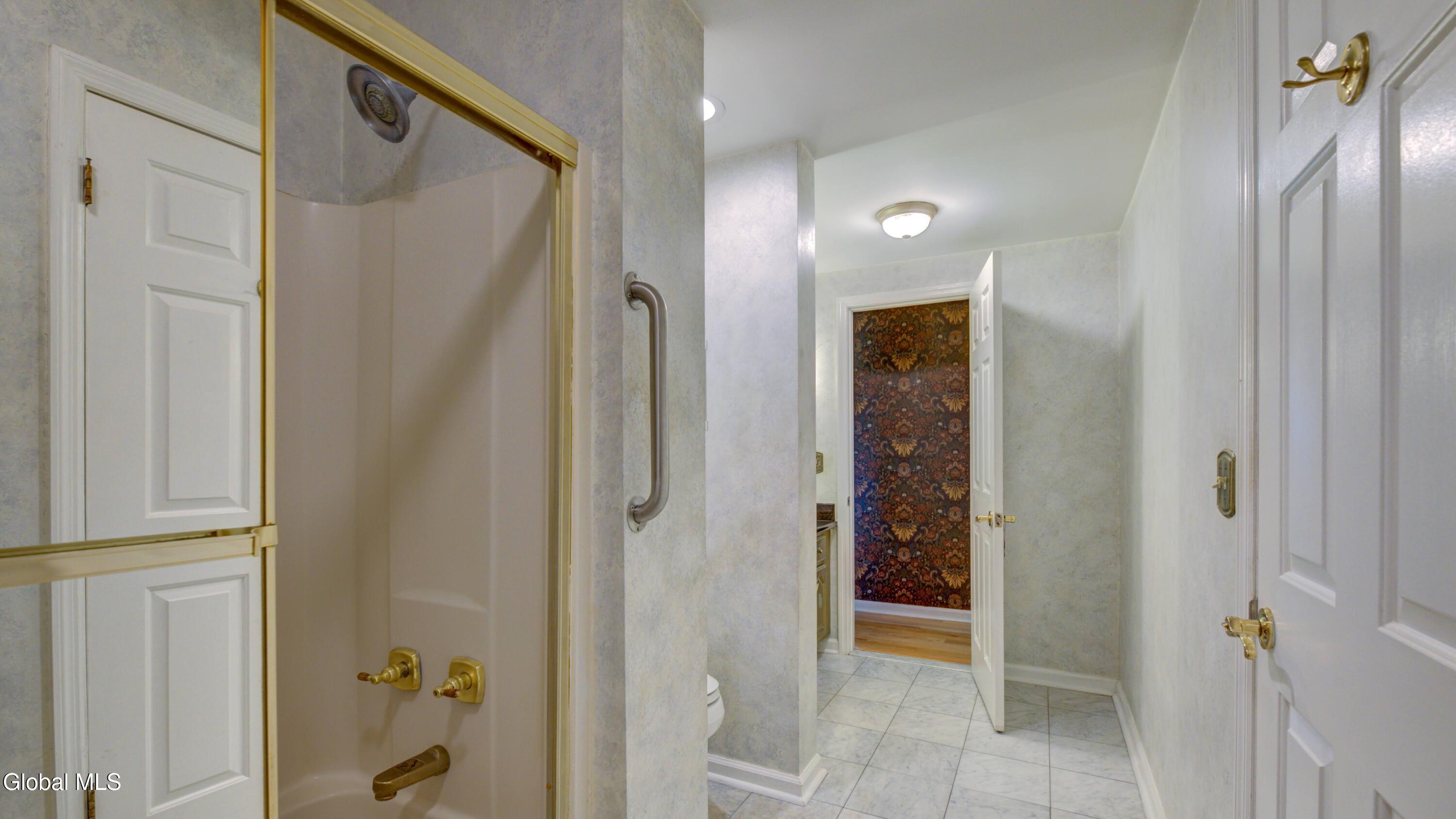 221 Denice Road Florida, NY 12010 - Photo 44 of 106 221 Denice Rd-27