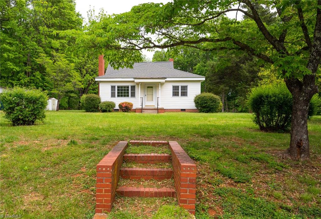 1507 Neelley Road Pleasant Garden, NC 27313 - Photo 3 of 40 Gallery Image 3