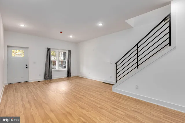 $2,200 | 713 South 55th Street, Philadelphia, PA 19143