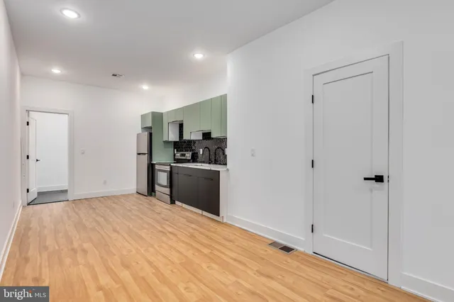 $2,200 | 713 South 55th Street, Philadelphia, PA 19143