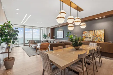 $5,250,000 | 18975 Collins Avenue, Unit 4502, Sunny Isles Beach, FL 33160