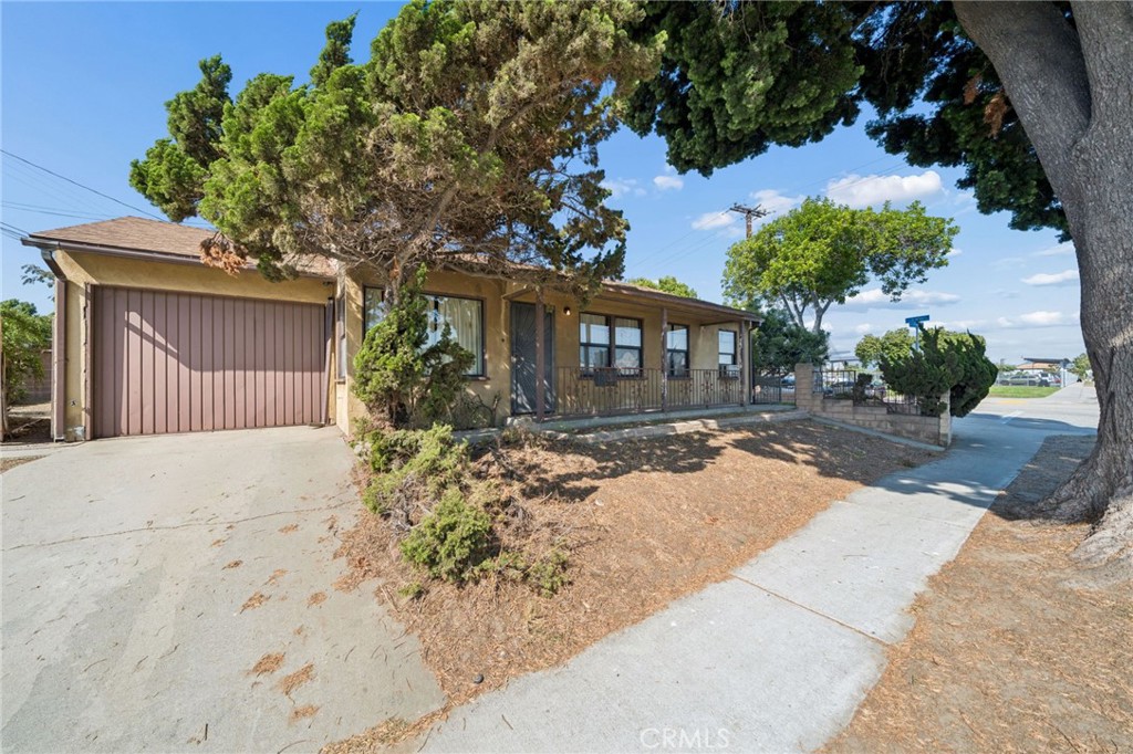 11359 Leffingwell Road Norwalk, CA 90650 - Photo 3 of 34 Gallery Image 3