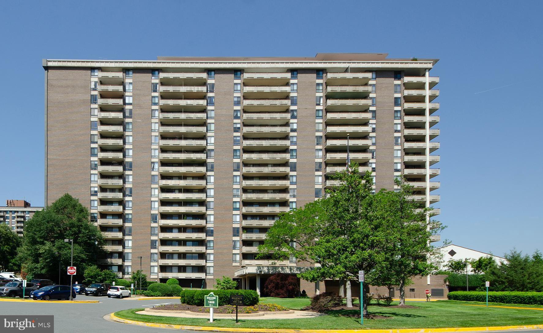 1800 Old Meadow Road, Unit 1018 McLean, VA 22102 - Photo 2 of 35