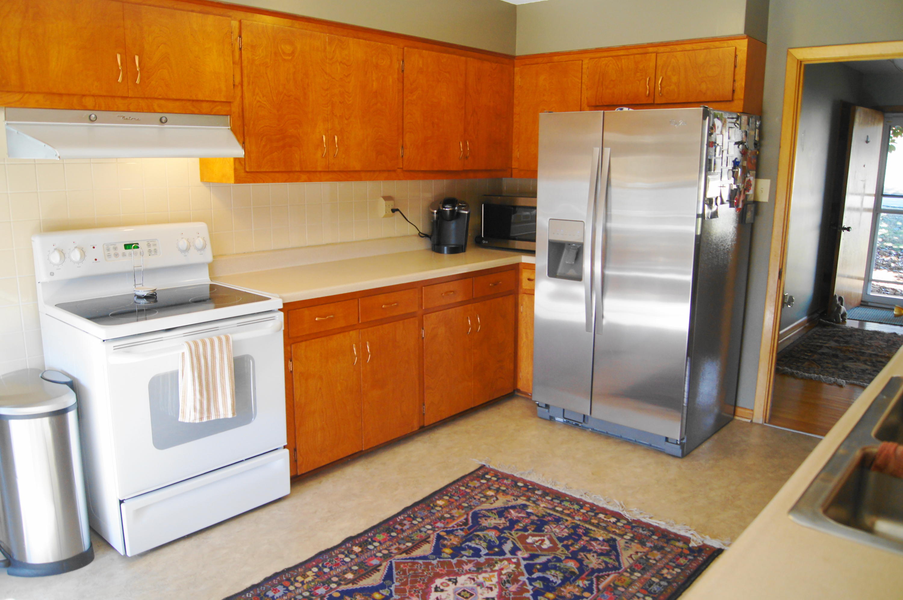108 Westlook Circle Oak Ridge, TN 37830 - Photo 11 of 32 Kitchen 1.JPG