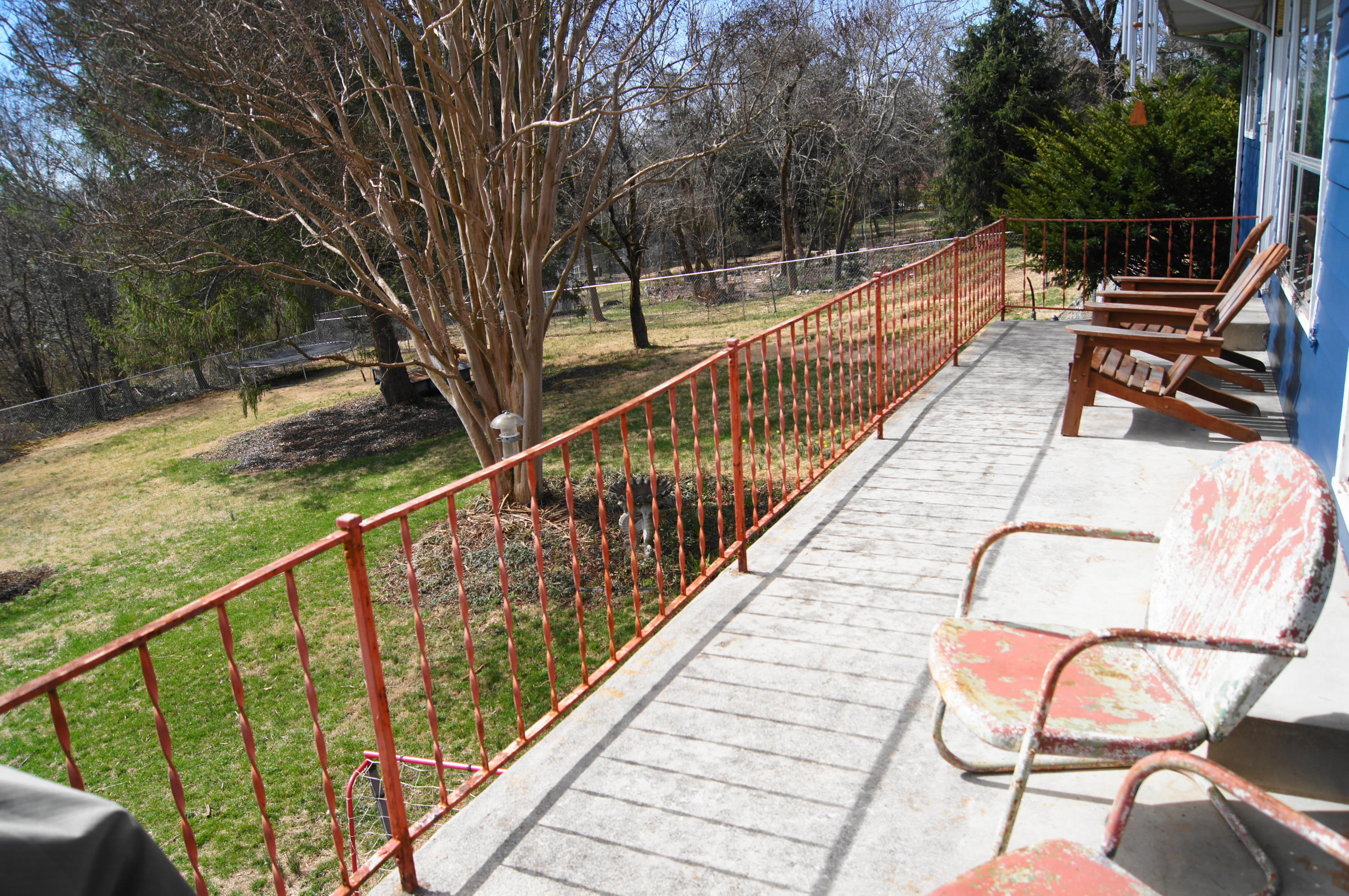 108 Westlook Circle Oak Ridge, TN 37830 - Photo 30 of 32 Backporch 2.JPG