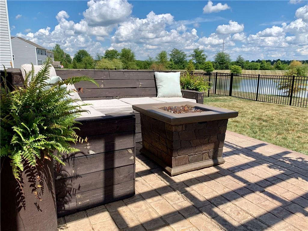 6129 Pebblebrooke Road Whitestown, IN 46075 - Photo 43 of 46