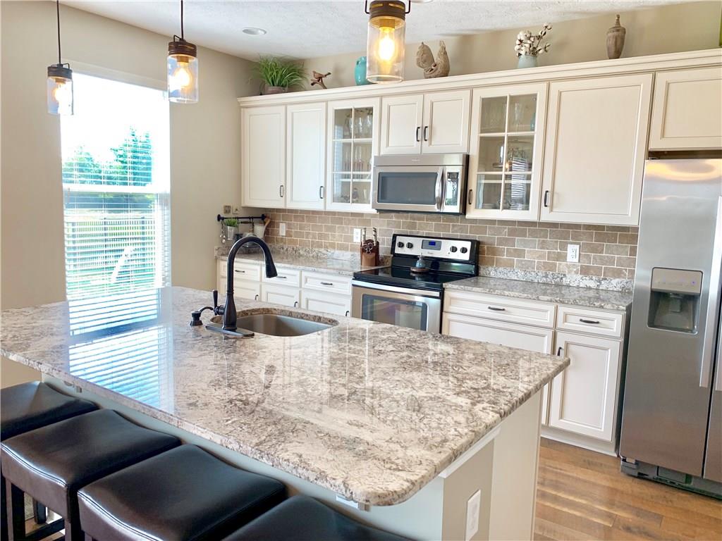 6129 Pebblebrooke Road Whitestown, IN 46075 - Photo 9 of 46