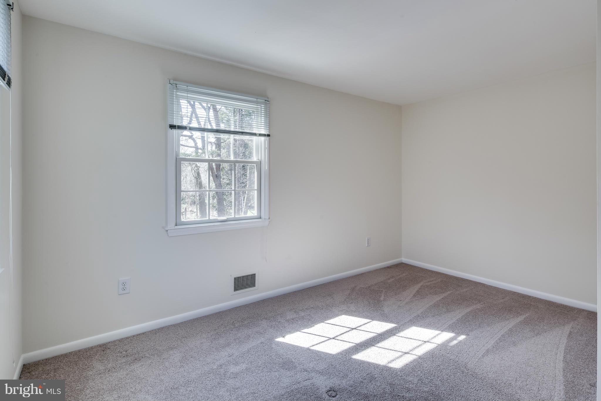 9325 Dunloggin Road Ellicott City, MD 21042 - Photo 16 of 22 Bedroom