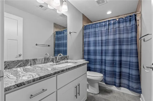 $650,000 | 4060 Northeast Timberlake Drive, Lee's Summit, MO 64064