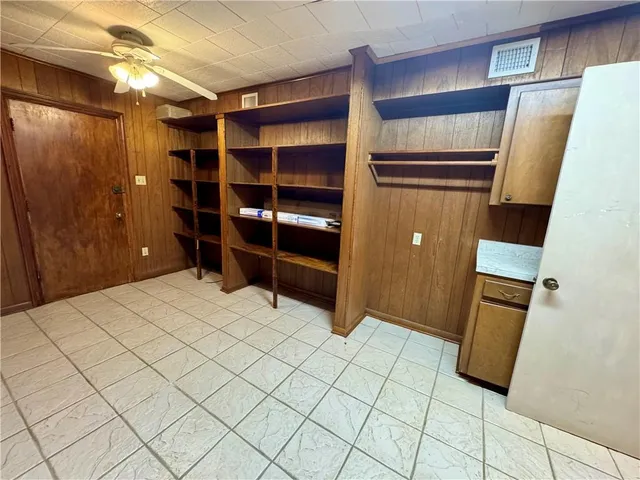 $240,000 | 103 Hermitage Road, Pineville, LA 71360