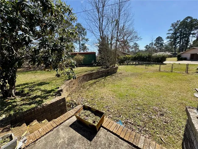 $240,000 | 103 Hermitage Road, Pineville, LA 71360