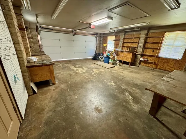 $240,000 | 103 Hermitage Road, Pineville, LA 71360