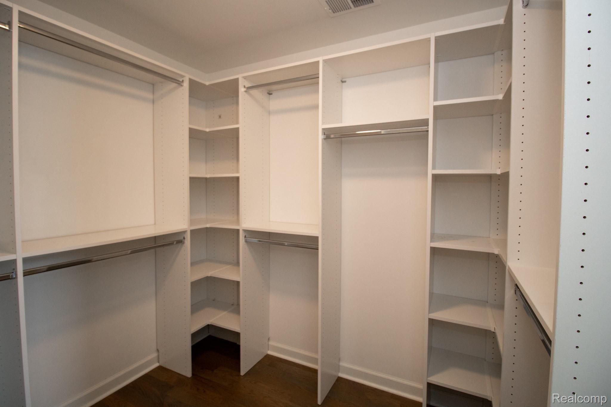 32171 North River Road Harrison Township, MI 48045 - Photo 24 of 52 Master Closet.jpg