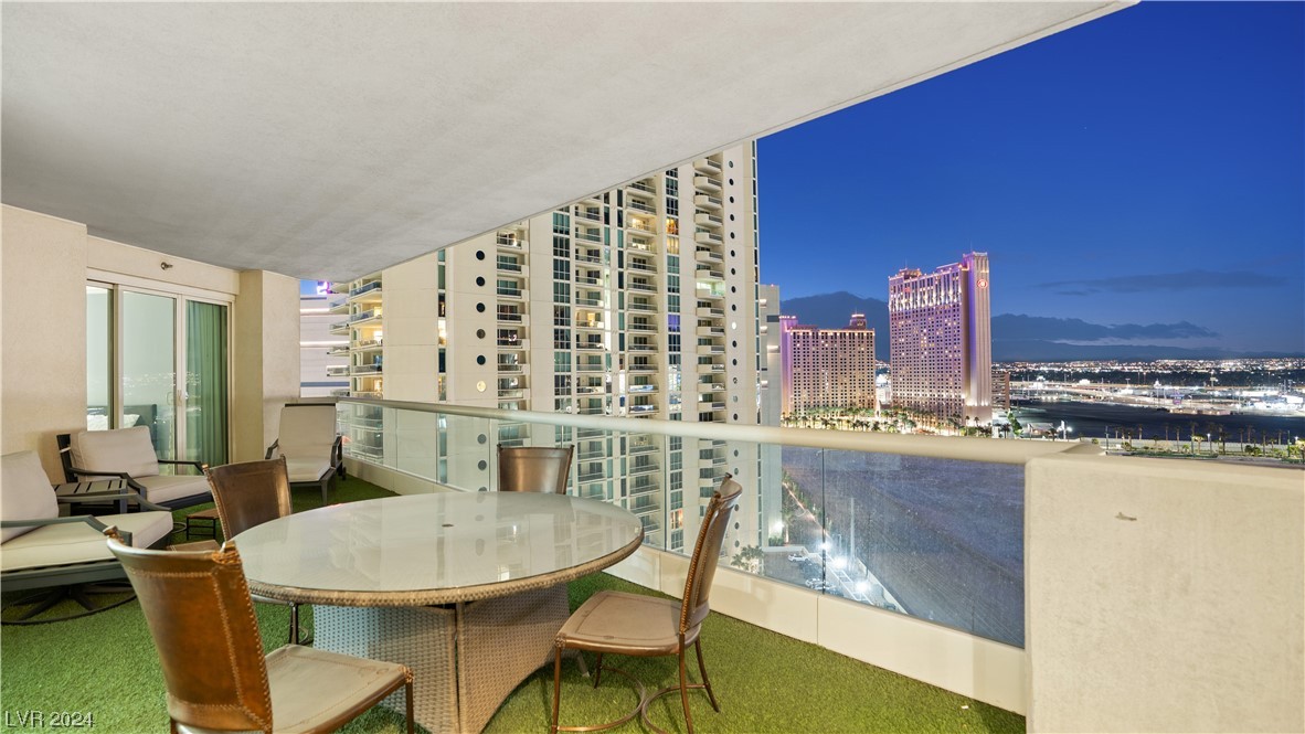 2777 Paradise Road, Unit 1503 Las Vegas, NV 89109 - Photo 19 of 78 City Views from Main Terrace