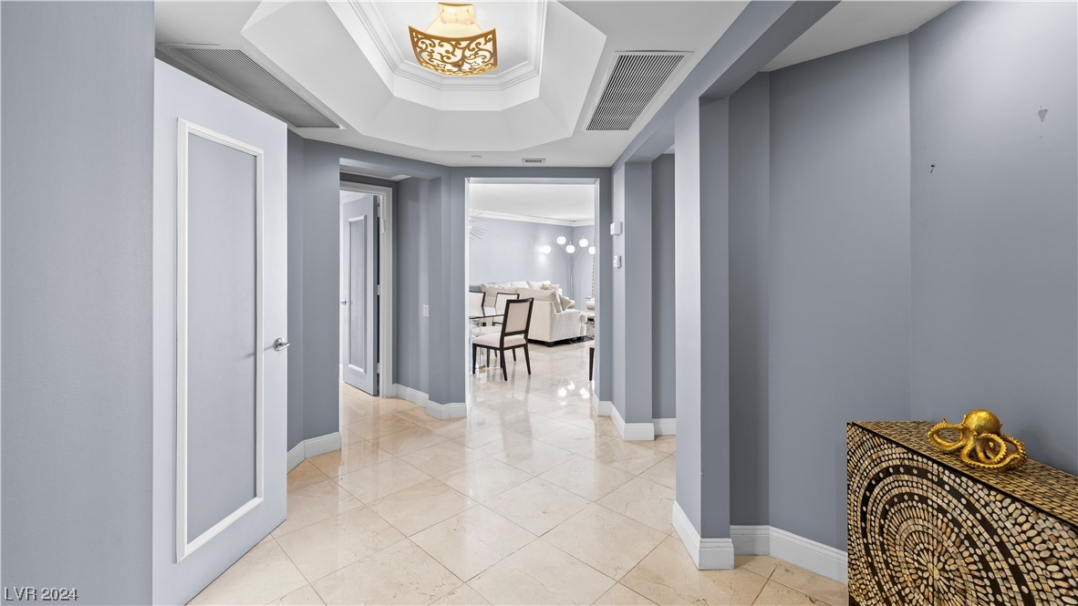 2777 Paradise Road, Unit 1503 Las Vegas, NV 89109 - Photo 21 of 78 Entryway