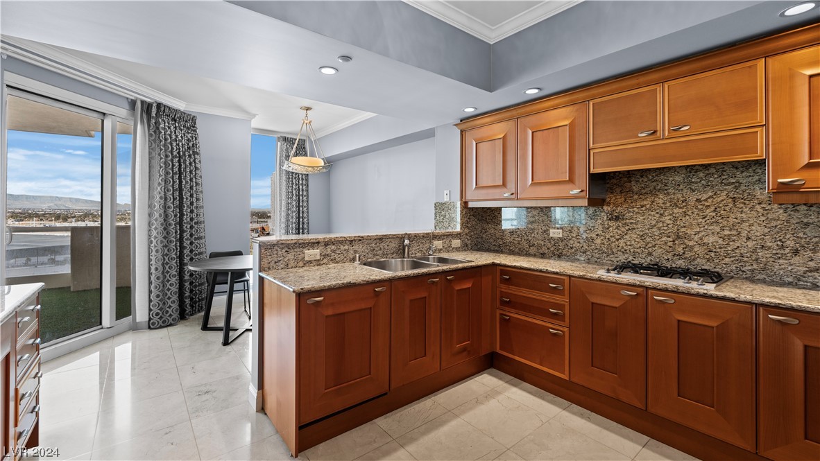 2777 Paradise Road, Unit 1503 Las Vegas, NV 89109 - Photo 22 of 78 Kitchen