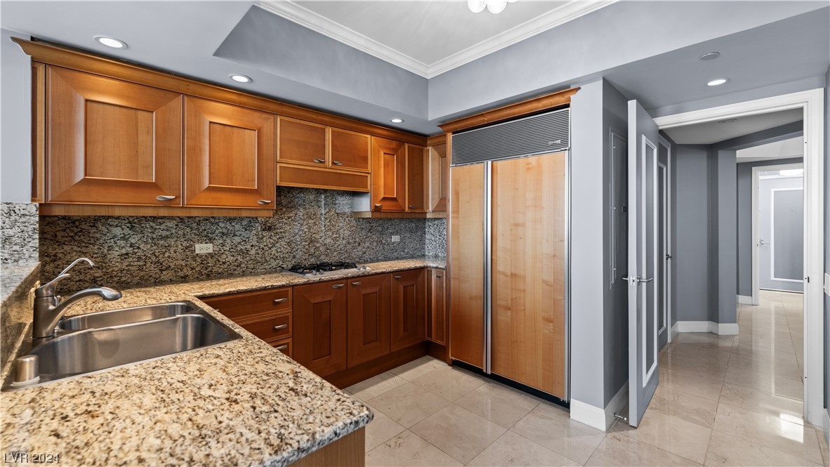 2777 Paradise Road, Unit 1503 Las Vegas, NV 89109 - Photo 23 of 78 Kitchen
