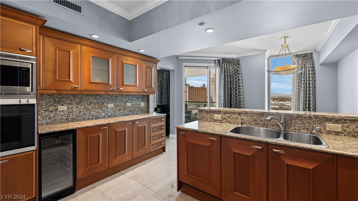 2777 Paradise Road, Unit 1503 Las Vegas, NV 89109 - Photo 25 of 78 Kitchen