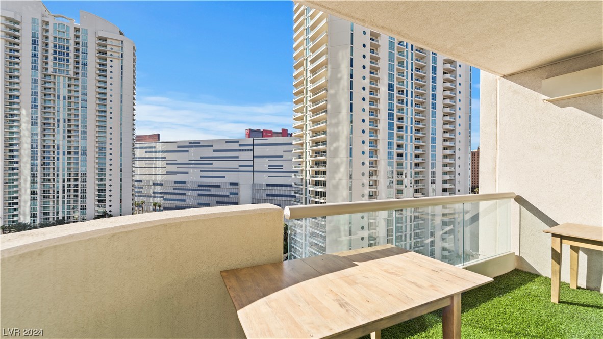 2777 Paradise Road, Unit 1503 Las Vegas, NV 89109 - Photo 60 of 78 Secondary Terrace