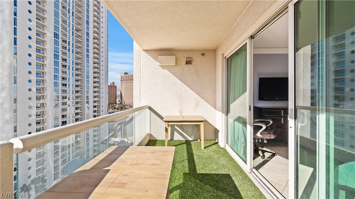 2777 Paradise Road, Unit 1503 Las Vegas, NV 89109 - Photo 62 of 78 Secondary Terrace