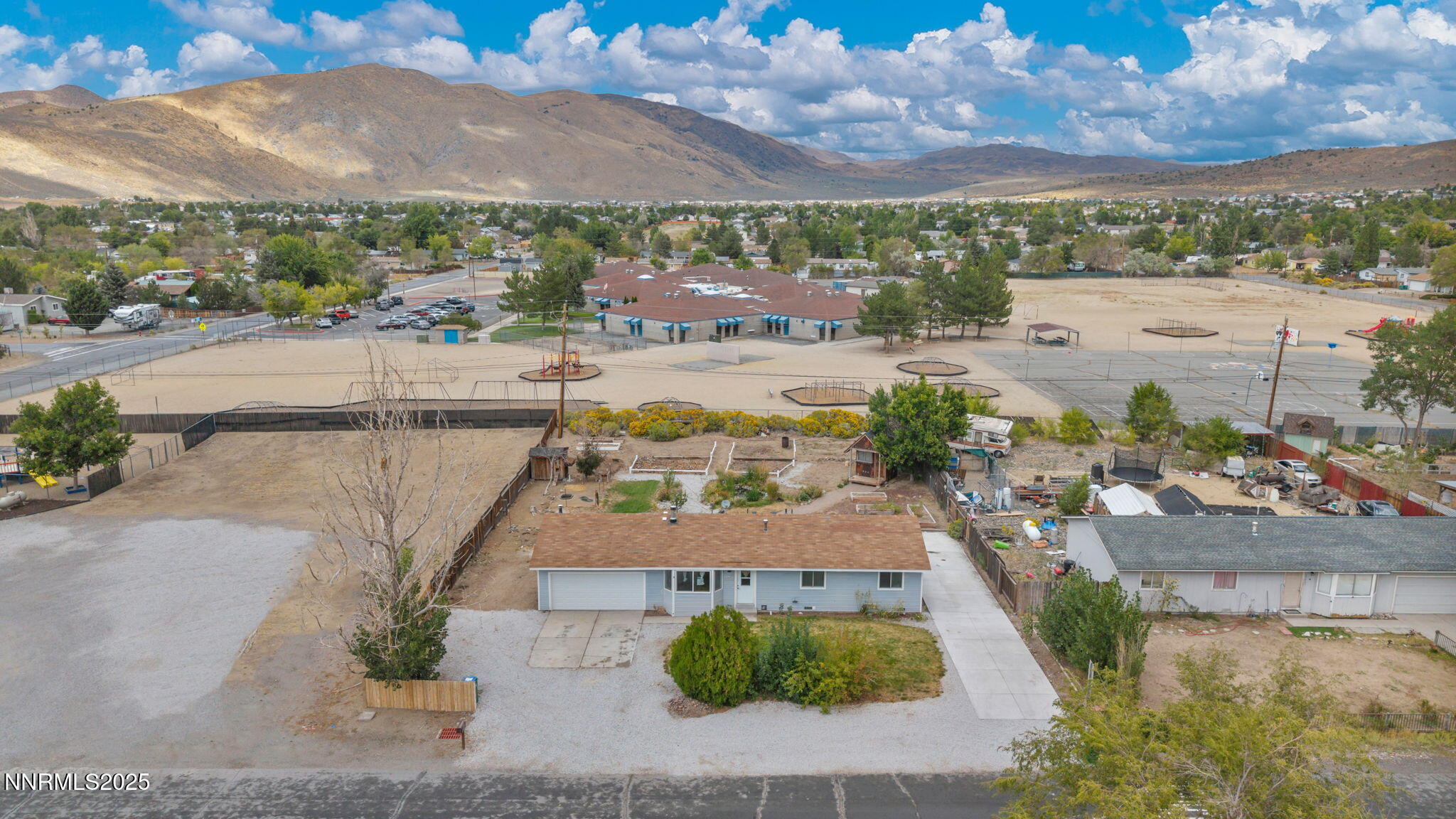 17475 Egret Lane Reno, NV 89508 - Photo 33 of 67 a view of a city